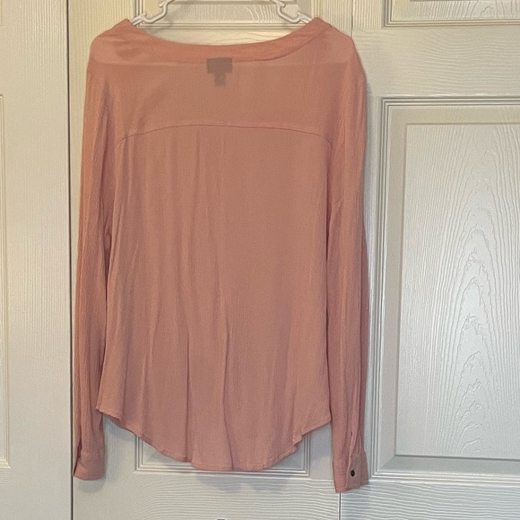 SOLD a.n.a long sleeve cross over blouse in blush - Picture 2 of 3